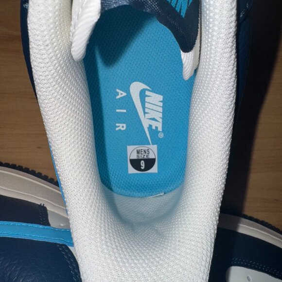 Brand New Nike Air Force 1 '07 - Picture 7 of 8